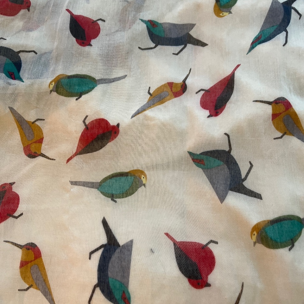 Bird scarf